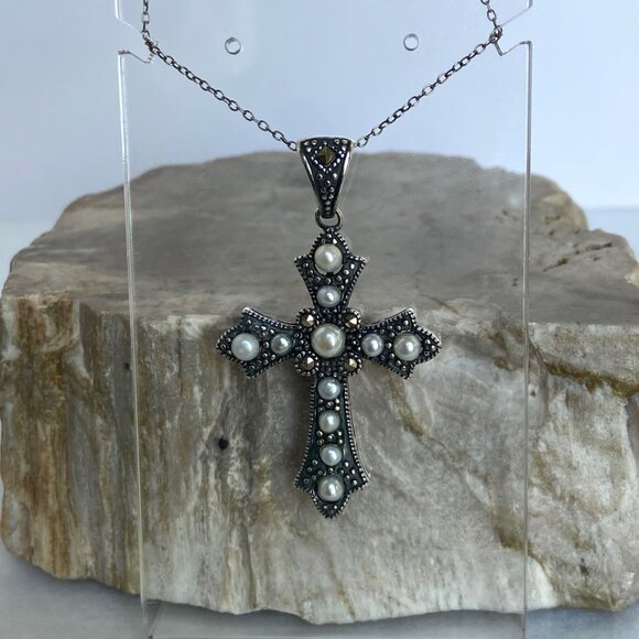 Oxidized Sterling Silver 925 Pearl Marcasite Cross Pendant Necklace 19.5" Chain - Picture 12 of 16